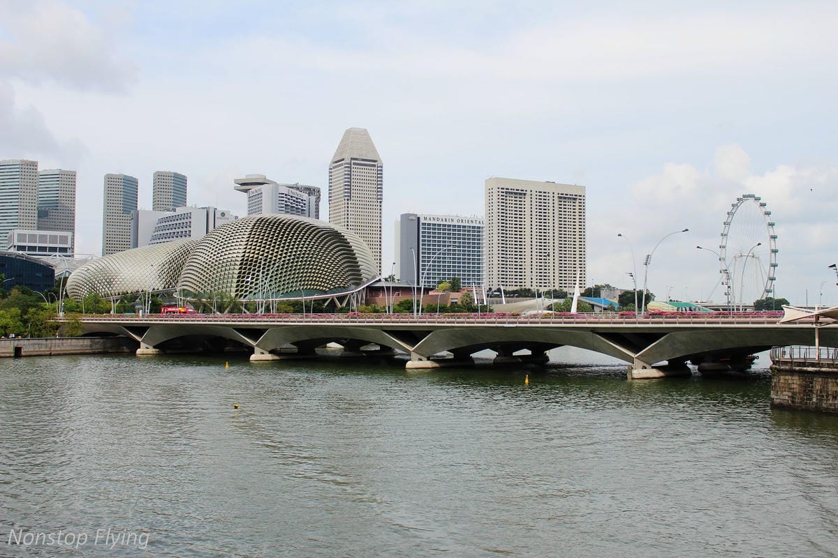 【新加坡食旅】新達城財富之泉、濱海灣(濱海藝術中心、魚尾獅)、新加坡國家美術館 - 第30張圖 【新加坡食旅】新達城財富之泉、濱海灣(濱海藝術中心、魚尾獅)、新加坡國家美術館