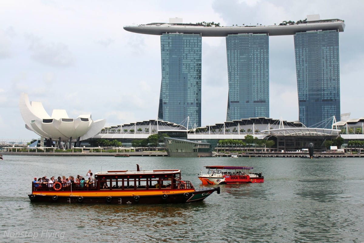 【新加坡食旅】新達城財富之泉、濱海灣(濱海藝術中心、魚尾獅)、新加坡國家美術館 - 第25張圖 【新加坡食旅】新達城財富之泉、濱海灣(濱海藝術中心、魚尾獅)、新加坡國家美術館