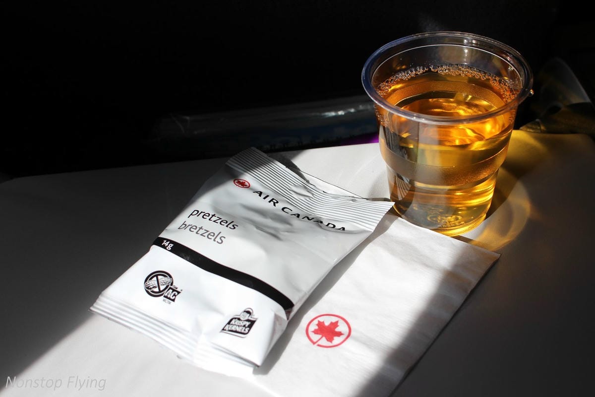 2018.05.16 加拿大航空 AC16 香港-多倫多 777-200LR飛行記錄 -15小時航程完整分享 - 第43張圖 2018.05.16 加拿大航空 AC16 香港-多倫多 777-200LR飛行記錄 -15小時航程完整分享