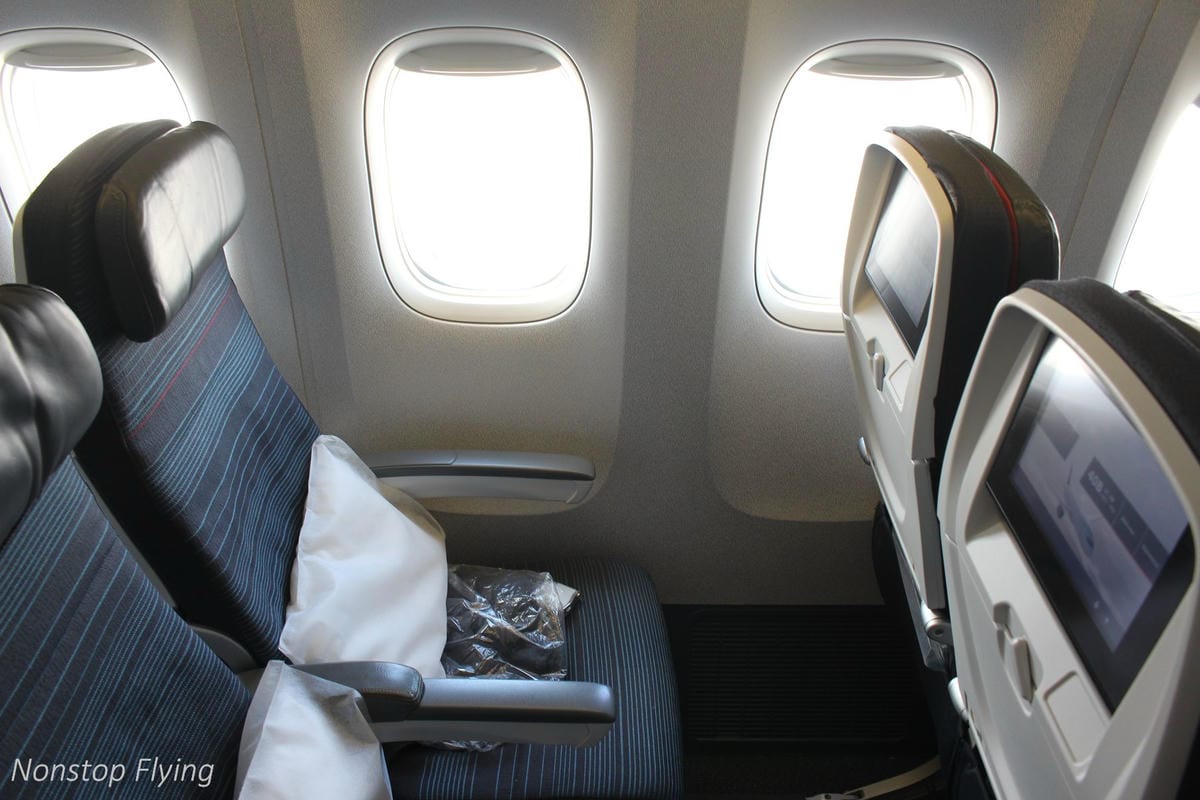 2018.05.16 加拿大航空 AC16 香港-多倫多 777-200LR飛行記錄 -15小時航程完整分享 - 第19張圖 2018.05.16 加拿大航空 AC16 香港-多倫多 777-200LR飛行記錄 -15小時航程完整分享