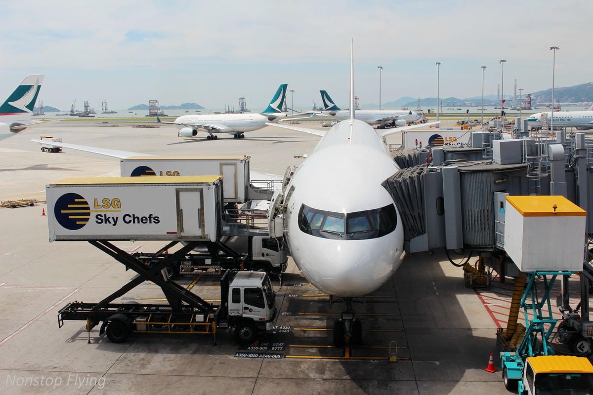 2018.05.16 加拿大航空 AC16 香港-多倫多 777-200LR飛行記錄 -15小時航程完整分享 - 第7張圖 2018.05.16 加拿大航空 AC16 香港-多倫多 777-200LR飛行記錄 -15小時航程完整分享