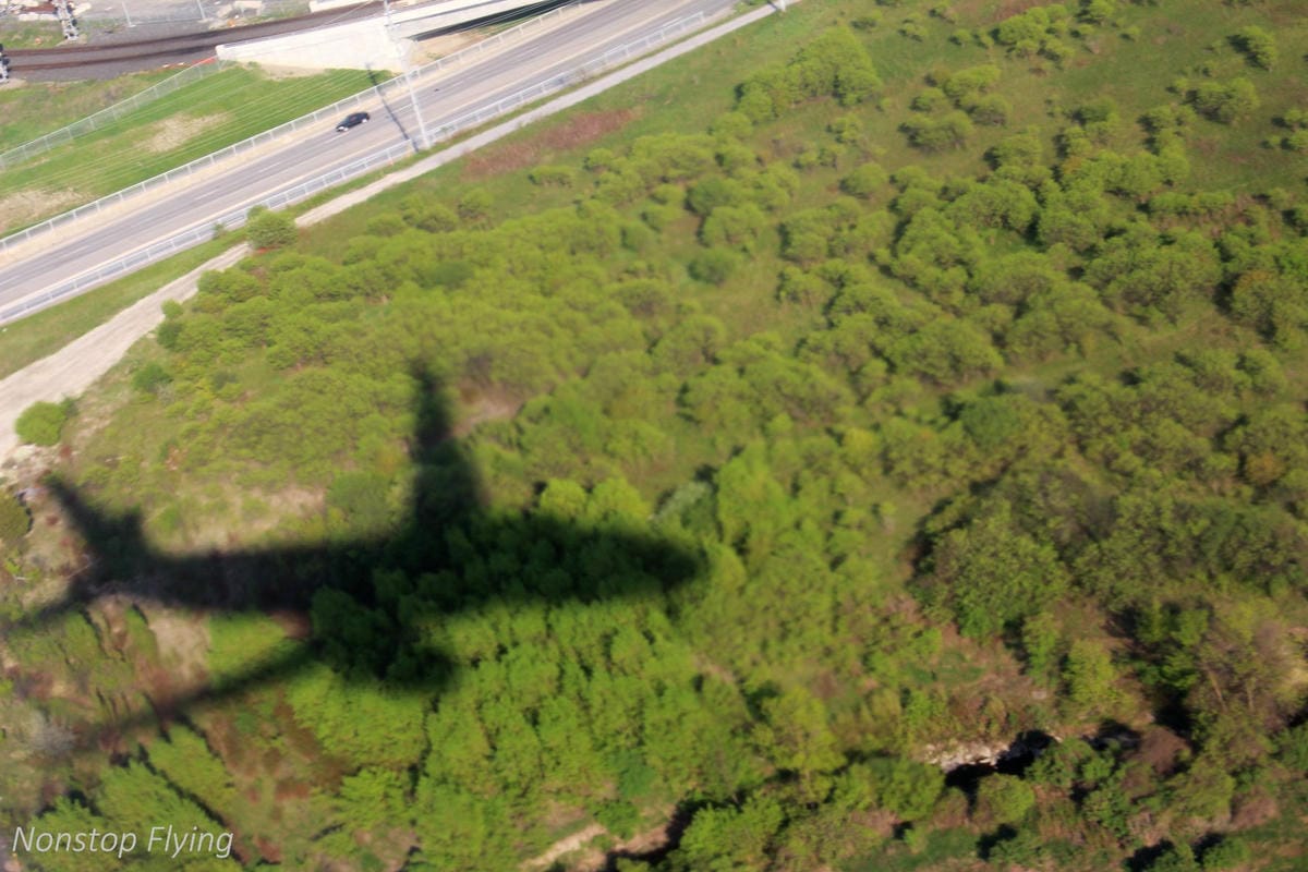 2018.05.16 加拿大航空 AC16 香港-多倫多 777-200LR飛行記錄 -15小時航程完整分享 - 第72張圖 2018.05.16 加拿大航空 AC16 香港-多倫多 777-200LR飛行記錄 -15小時航程完整分享