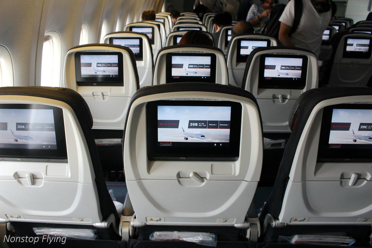 2018.05.16 加拿大航空 AC16 香港-多倫多 777-200LR飛行記錄 -15小時航程完整分享 - 第22張圖 2018.05.16 加拿大航空 AC16 香港-多倫多 777-200LR飛行記錄 -15小時航程完整分享