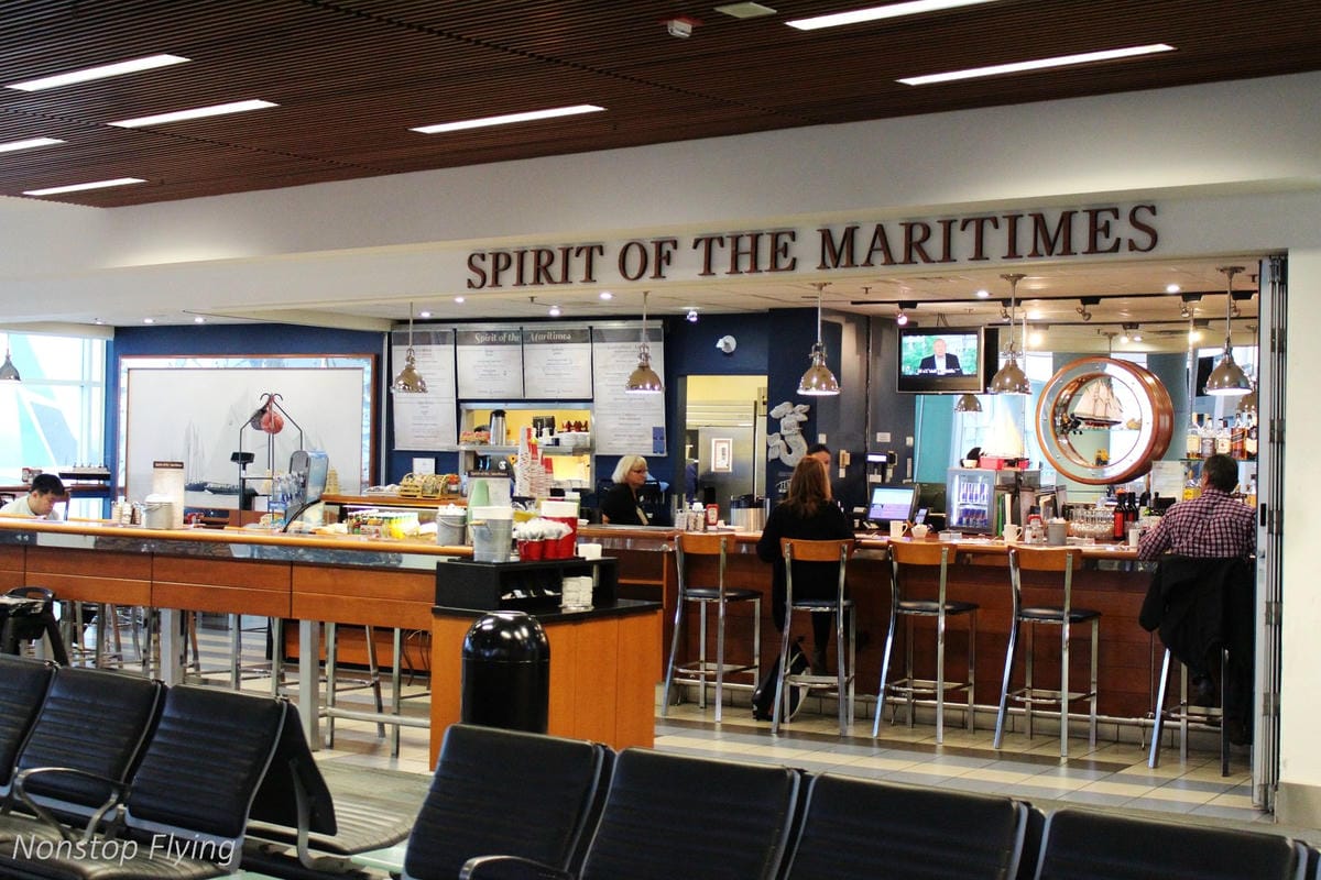 2018.05.17 加拿大航空 AC8893 哈利法克斯-波士頓 Dash 8-400Q飛行記錄，含哈利法克斯機場簡介