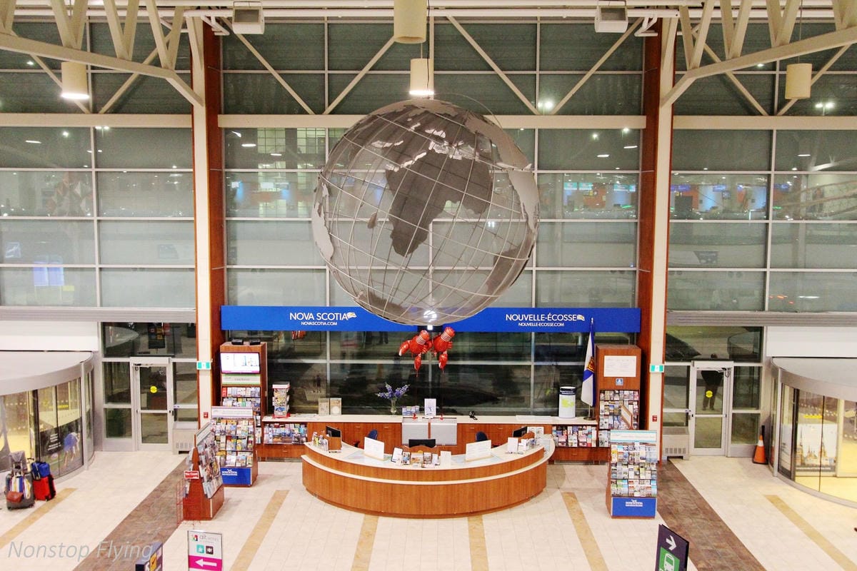 2018.05.17 加拿大航空 AC8893 哈利法克斯-波士頓 Dash 8-400Q飛行記錄，含哈利法克斯機場簡介