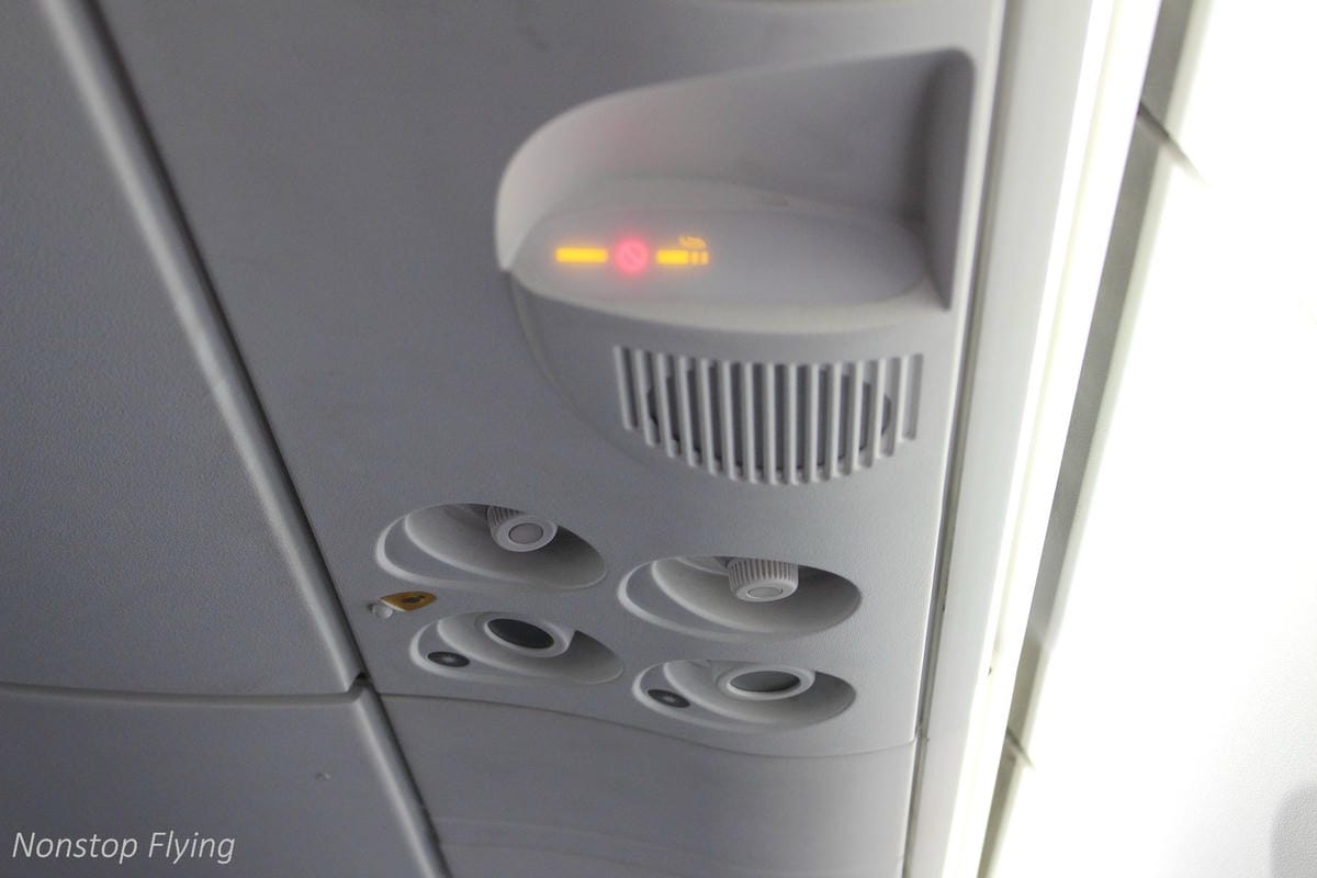 2018.05.17 加拿大航空 AC8893 哈利法克斯-波士頓 Dash 8-400Q飛行記錄，含哈利法克斯機場簡介