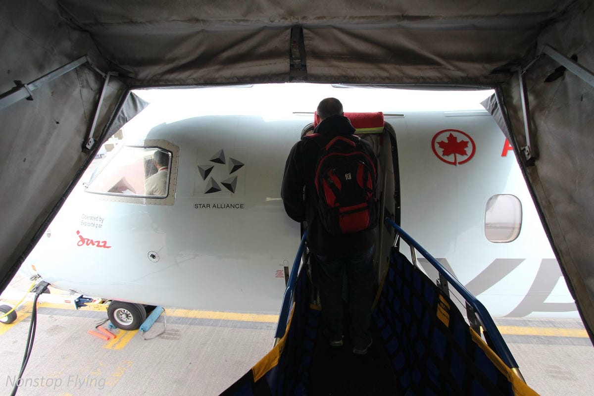 2018.05.17 加拿大航空 AC8893 哈利法克斯-波士頓 Dash 8-400Q飛行記錄，含哈利法克斯機場簡介