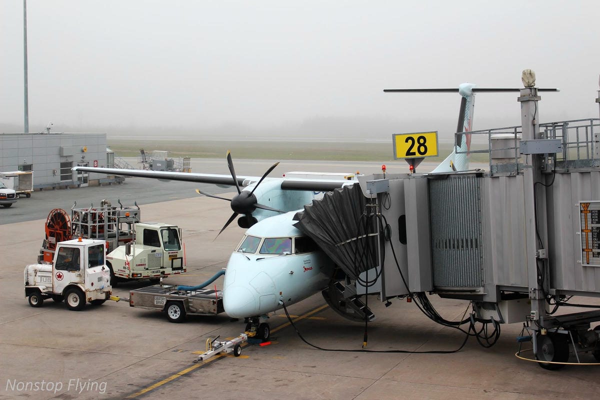 2018.05.17 加拿大航空 AC8893 哈利法克斯-波士頓 Dash 8-400Q飛行記錄，含哈利法克斯機場簡介