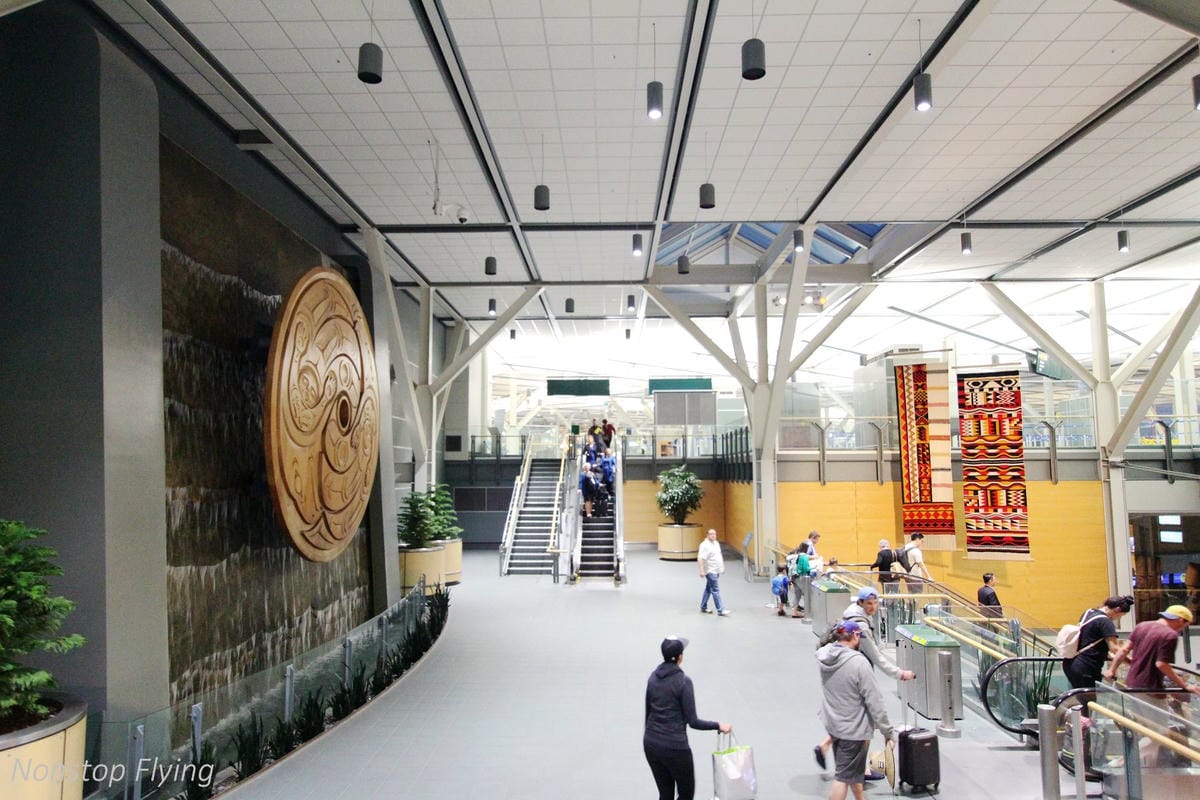 2018.05.19 加拿大航空 AC533 波士頓-溫哥華 A319-100飛行記錄，含溫哥華機場入境分享