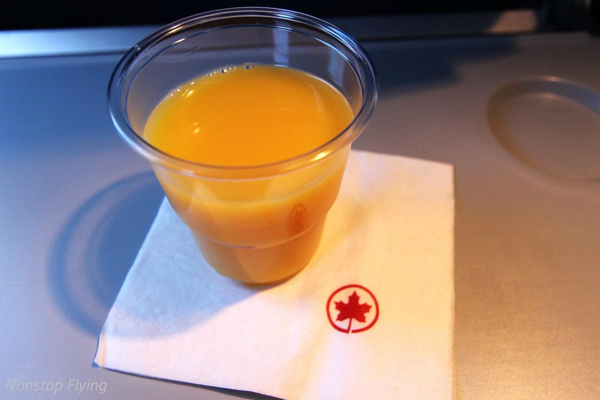 2018.05.19 加拿大航空 AC533 波士頓-溫哥華 A319-100飛行記錄，含溫哥華機場入境分享