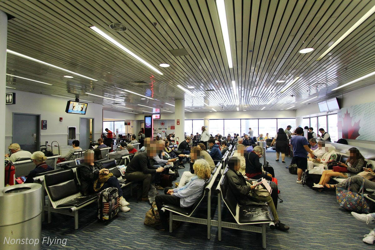 2018.05.19 加拿大航空 AC533 波士頓-溫哥華 A319-100飛行記錄，含溫哥華機場入境分享