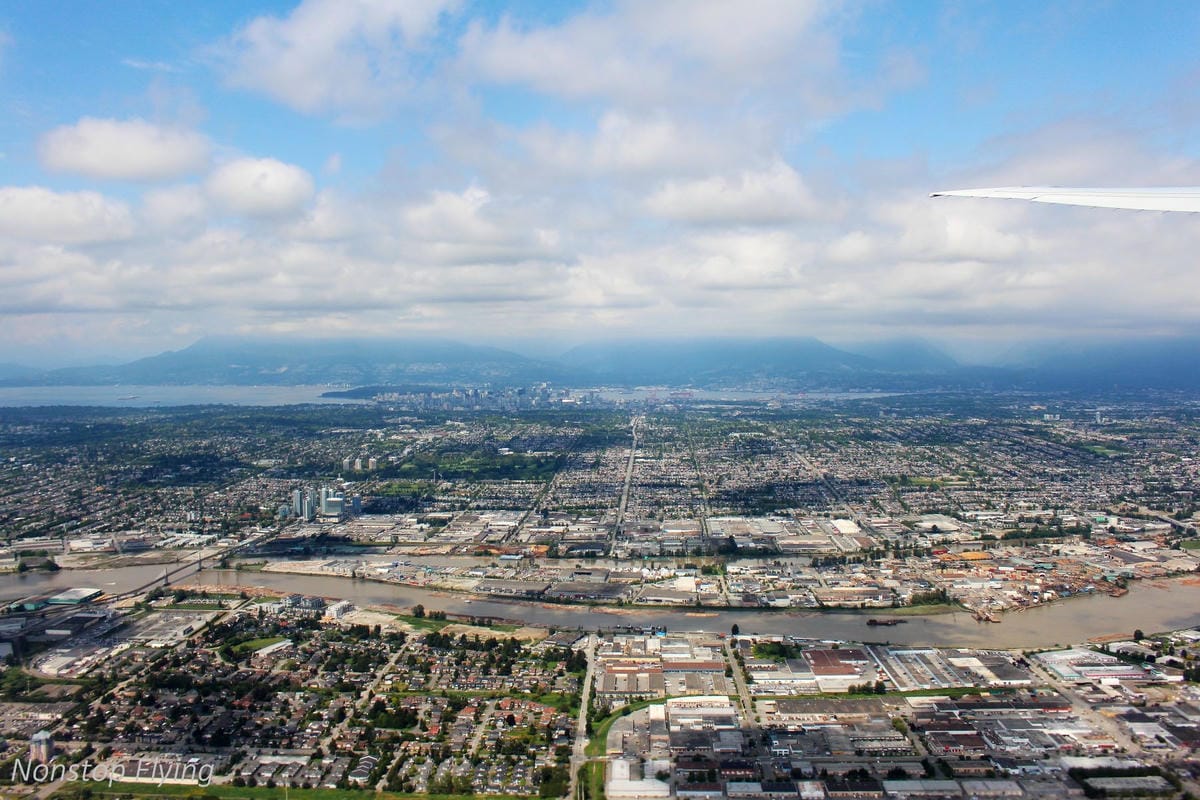 2018.05.20 加拿大航空 AC7 溫哥華-香港 777-300ER飛行記錄 -12小時航程完整分享 - 第42張圖 2018.05.20 加拿大航空 AC7 溫哥華-香港 777-300ER飛行記錄 -12小時航程完整分享