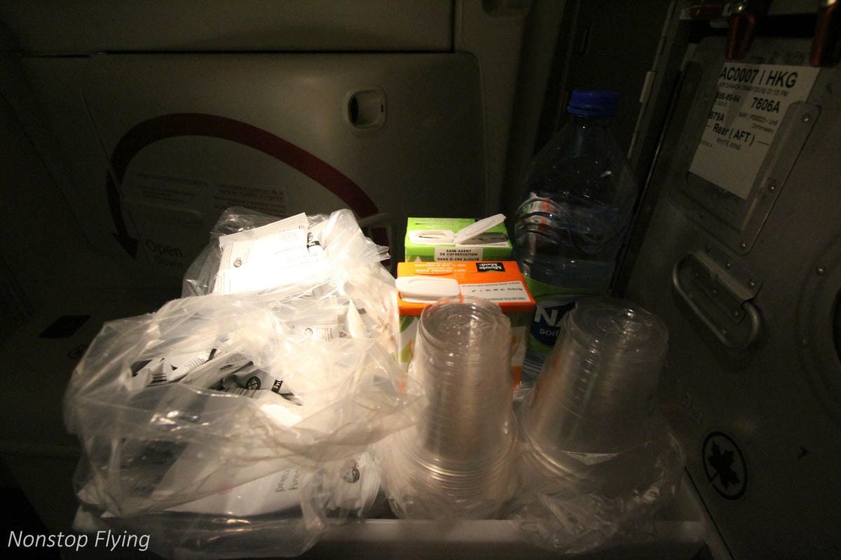 2018.05.20 加拿大航空 AC7 溫哥華-香港 777-300ER飛行記錄 -12小時航程完整分享 - 第53張圖 2018.05.20 加拿大航空 AC7 溫哥華-香港 777-300ER飛行記錄 -12小時航程完整分享