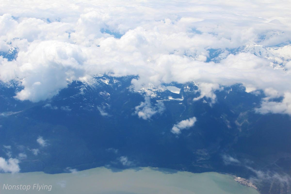 2018.05.20 加拿大航空 AC7 溫哥華-香港 777-300ER飛行記錄 -12小時航程完整分享 - 第44張圖 2018.05.20 加拿大航空 AC7 溫哥華-香港 777-300ER飛行記錄 -12小時航程完整分享