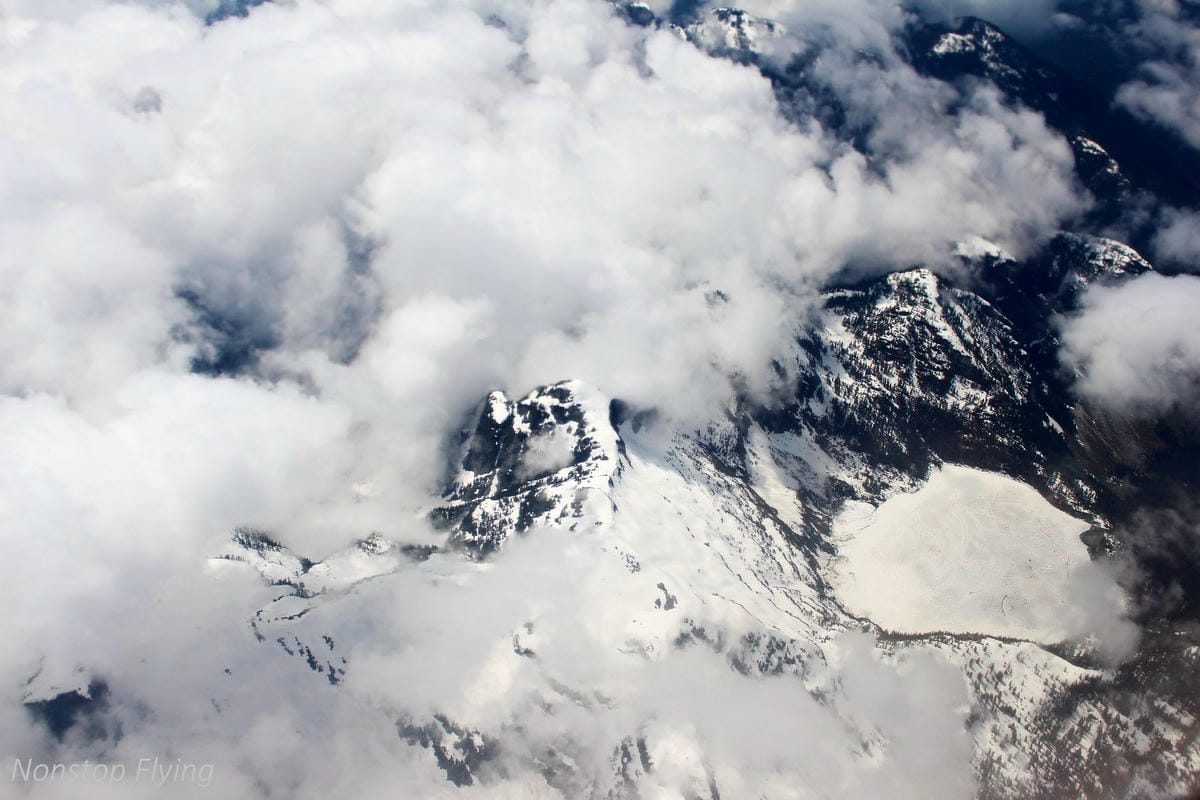 2018.05.20 加拿大航空 AC7 溫哥華-香港 777-300ER飛行記錄 -12小時航程完整分享 - 第43張圖 2018.05.20 加拿大航空 AC7 溫哥華-香港 777-300ER飛行記錄 -12小時航程完整分享