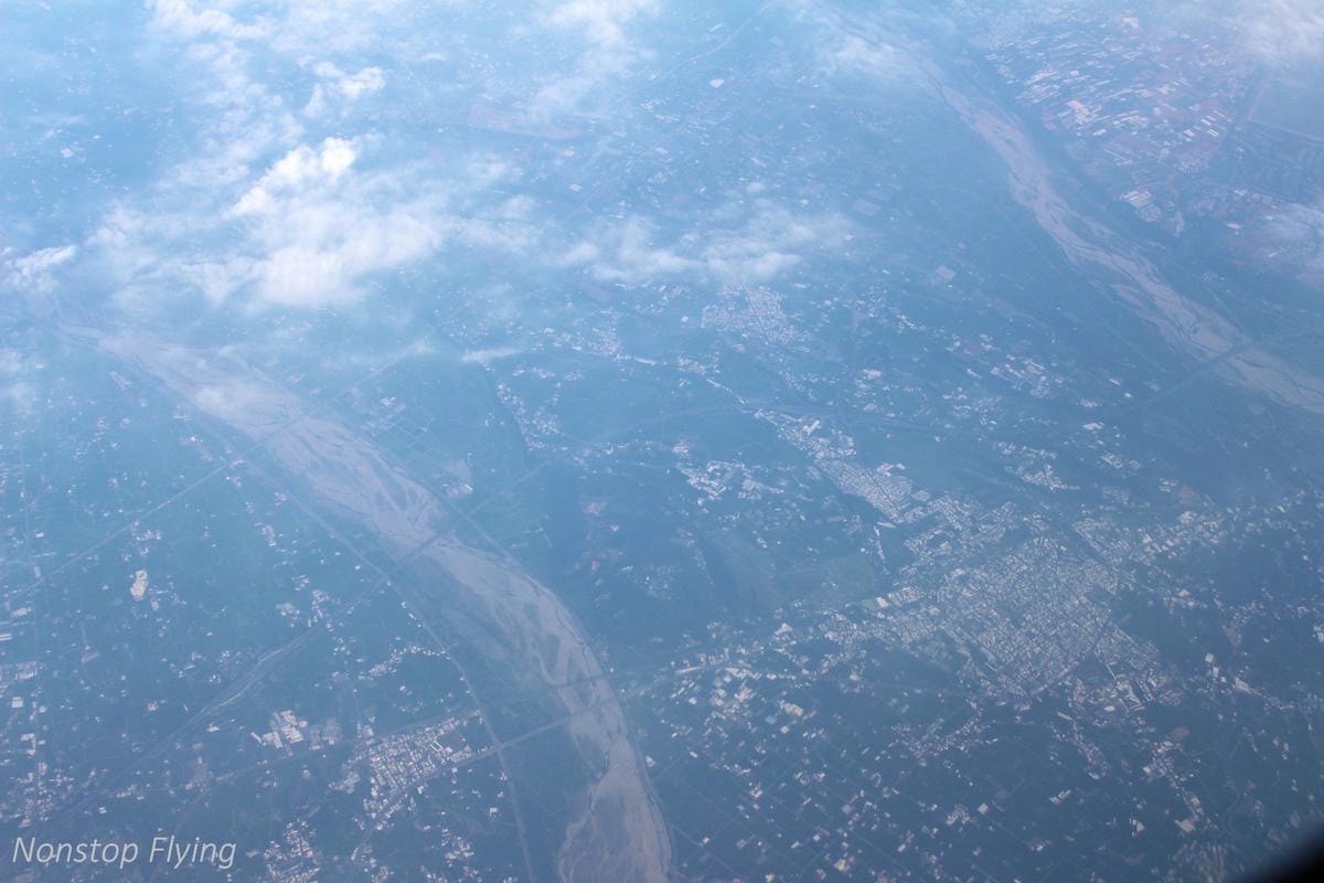 2018.05.20 加拿大航空 AC7 溫哥華-香港 777-300ER飛行記錄 -12小時航程完整分享