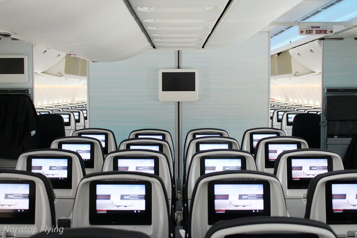 2018.05.20 加拿大航空 AC7 溫哥華-香港 777-300ER飛行記錄 -12小時航程完整分享