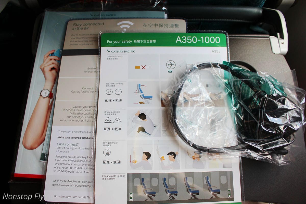 2018.07.01 國泰航空 CX484 香港-台北 A350-1000商業首航全記錄 >完整新機客艙介紹,比A359更上層樓的極致體驗 - 第51張圖 2018.07.01 國泰航空 CX484 香港-台北 A350-1000商業首航全記錄 >完整新機客艙介紹,比A359更上層樓的極致體驗