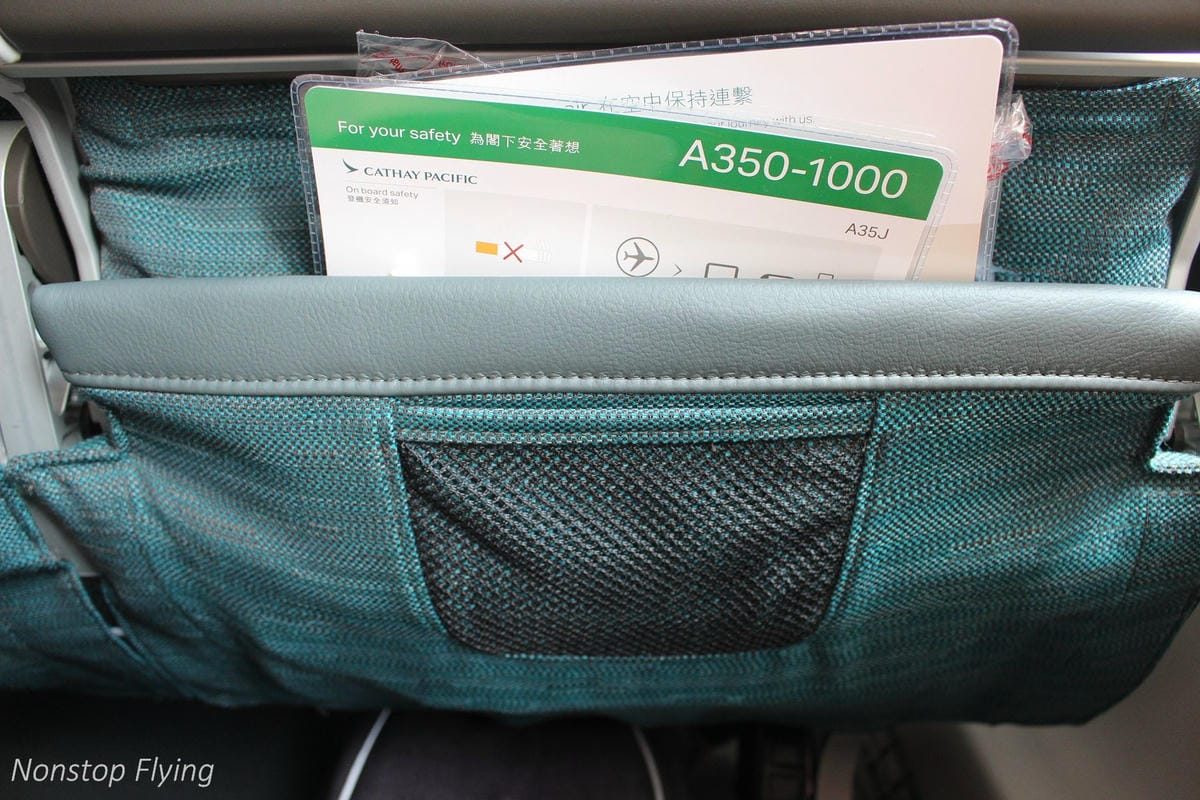 2018.07.01 國泰航空 CX484 香港-台北 A350-1000商業首航全記錄 >完整新機客艙介紹,比A359更上層樓的極致體驗 - 第45張圖 2018.07.01 國泰航空 CX484 香港-台北 A350-1000商業首航全記錄 >完整新機客艙介紹,比A359更上層樓的極致體驗