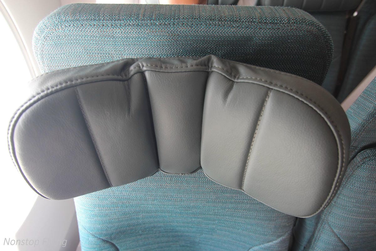 2018.07.01 國泰航空 CX484 香港-台北 A350-1000商業首航全記錄 >完整新機客艙介紹,比A359更上層樓的極致體驗 - 第32張圖 2018.07.01 國泰航空 CX484 香港-台北 A350-1000商業首航全記錄 >完整新機客艙介紹,比A359更上層樓的極致體驗