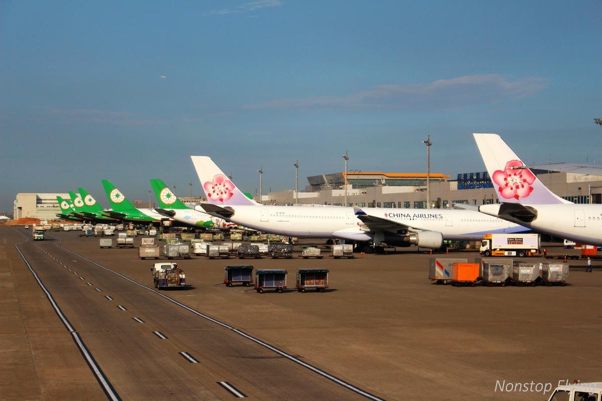2018.06.30 國泰航空 CX465 台北-香港 777-300飛行記錄 -印度教餐 - 第29張圖 2018.06.30 國泰航空 CX465 台北-香港 777-300飛行記錄 -印度教餐