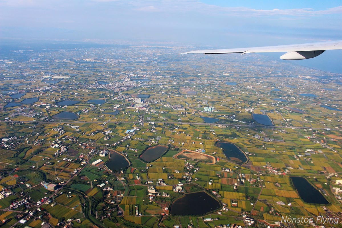 2018.06.30 國泰航空 CX465 台北-香港 777-300飛行記錄 -印度教餐