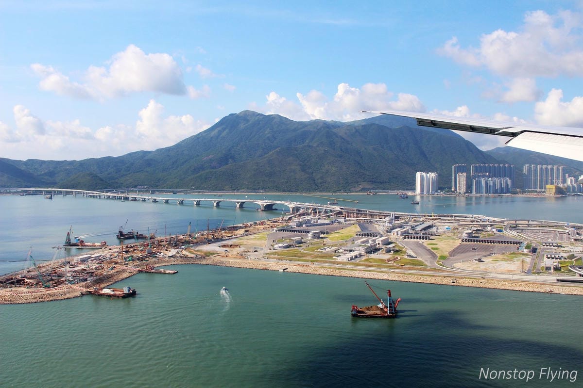 2018.06.30 國泰航空 CX465 台北-香港 777-300飛行記錄 -印度教餐 - 第59張圖 2018.06.30 國泰航空 CX465 台北-香港 777-300飛行記錄 -印度教餐