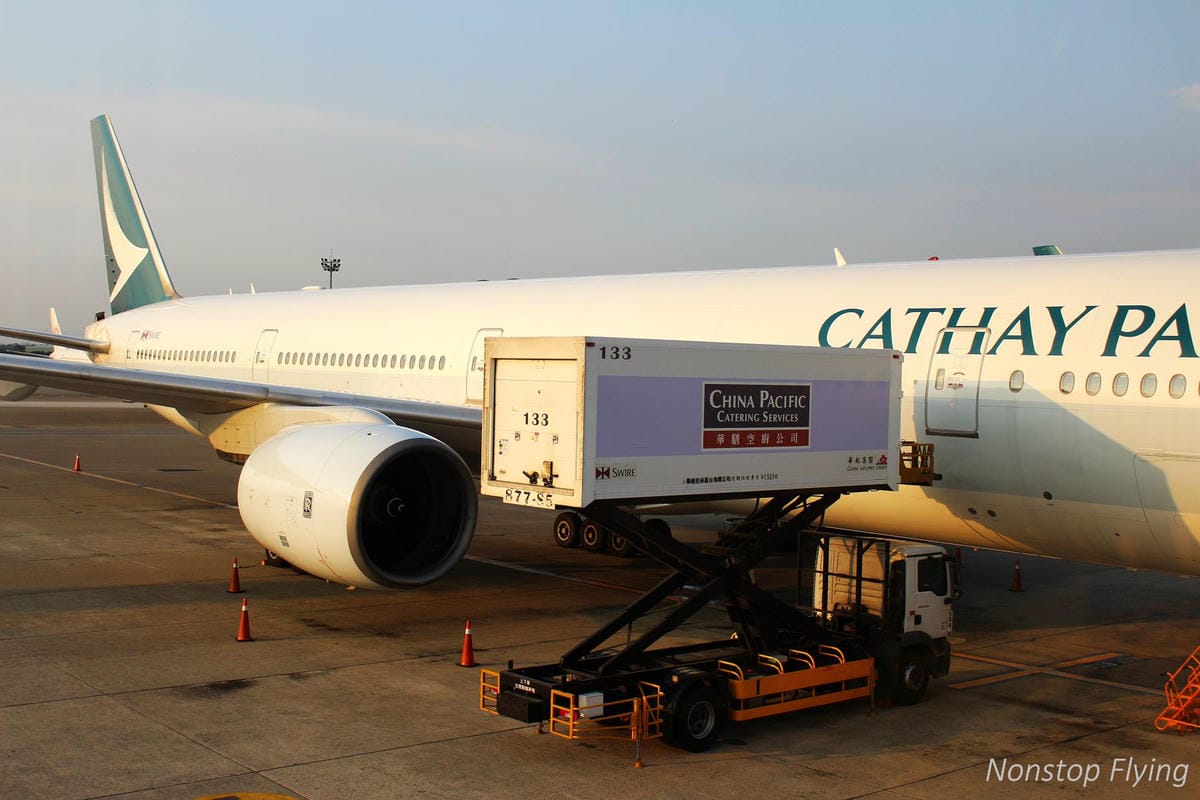 2018.06.30 國泰航空 CX465 台北-香港 777-300飛行記錄 -印度教餐 - 第11張圖 2018.06.30 國泰航空 CX465 台北-香港 777-300飛行記錄 -印度教餐