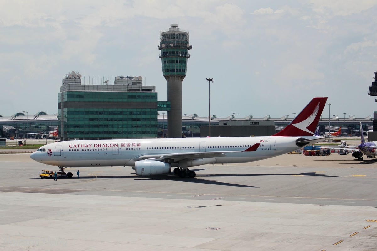 2018.06.30-07.01 香港機場拍飛機 -管制區內圖輯 - 第32張圖 2018.06.30-07.01 香港機場拍飛機 -管制區內圖輯