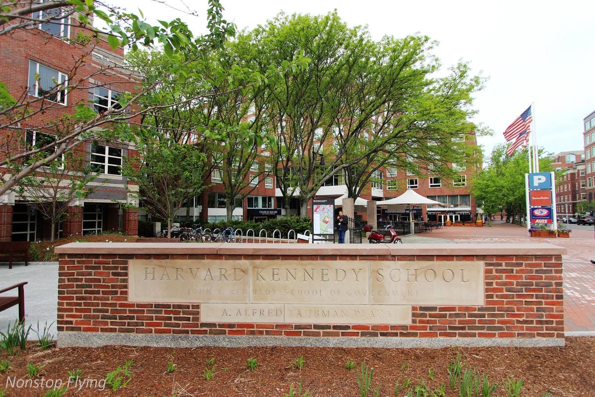 【美國】2018.05 波士頓第二天 -哈佛大學、麻省理工學院、波士頓公園、芬威球場、Island Creek Oyster Bar - 第29張圖 【美國】2018.05 波士頓第二天 -哈佛大學、麻省理工學院、波士頓公園、芬威球場、Island Creek Oyster Bar