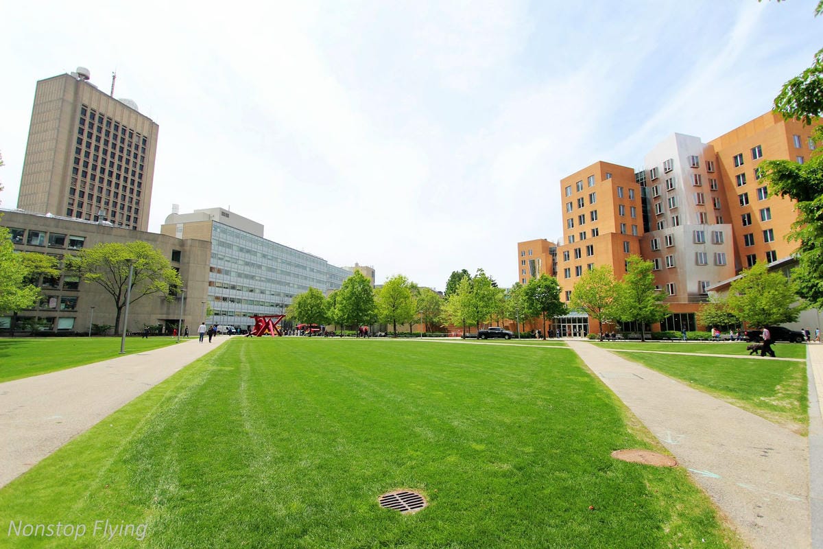 【美國】2018.05 波士頓第二天 -哈佛大學、麻省理工學院、波士頓公園、芬威球場、Island Creek Oyster Bar