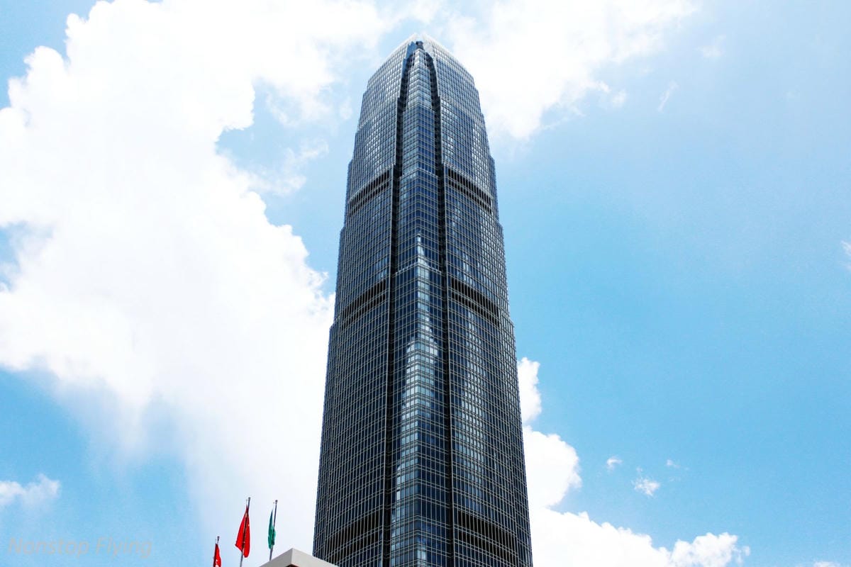 【香港】兩天一夜自在遊 – 中環、美心皇宮、%ARABICA、春秧街、海山樓、彩虹邨、幻彩詠香江、金華冰室