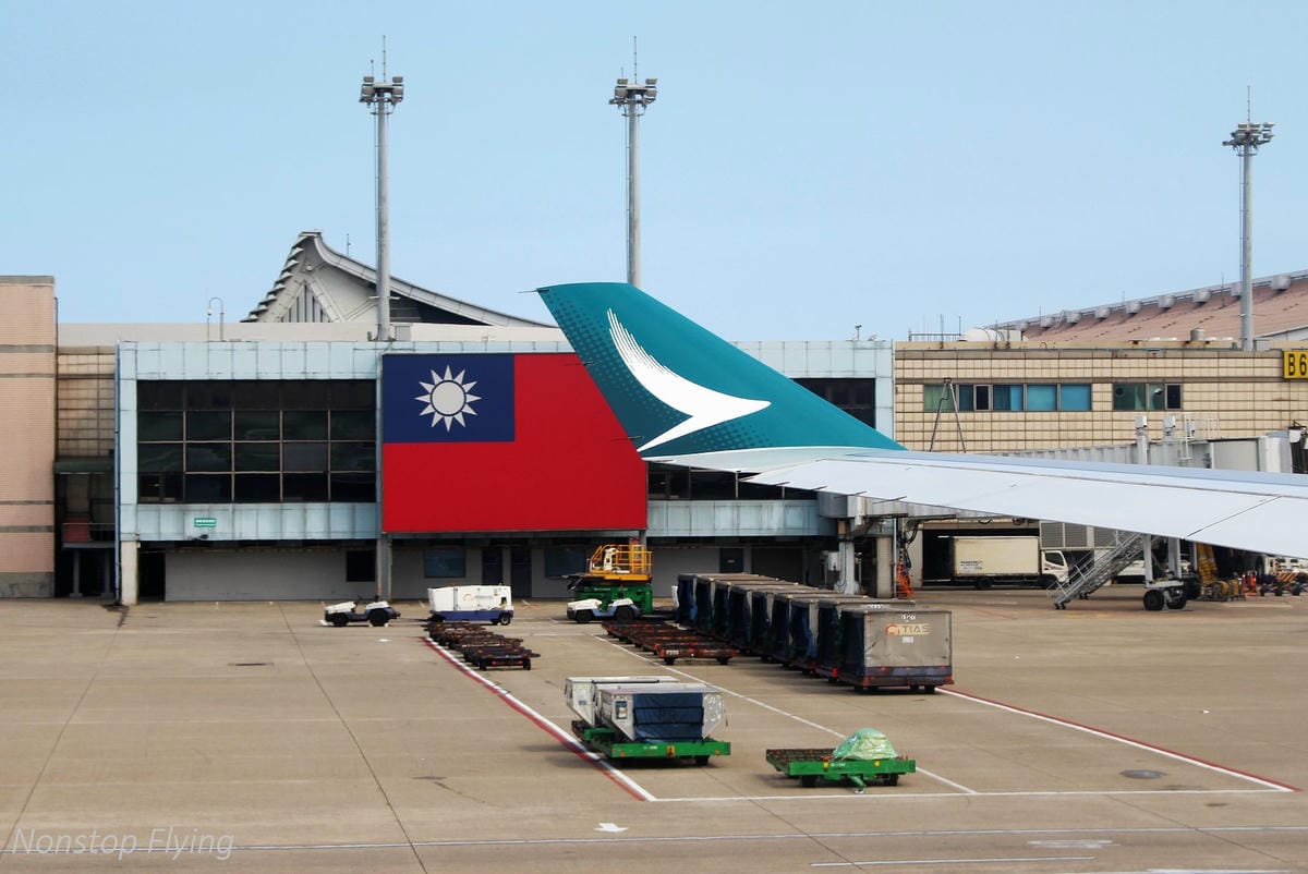 2018.08.05 國泰航空 CX403 台北-香港 A330-300飛行記錄 -猶太教餐 - 第39張圖 2018.08.05 國泰航空 CX403 台北-香港 A330-300飛行記錄 -猶太教餐