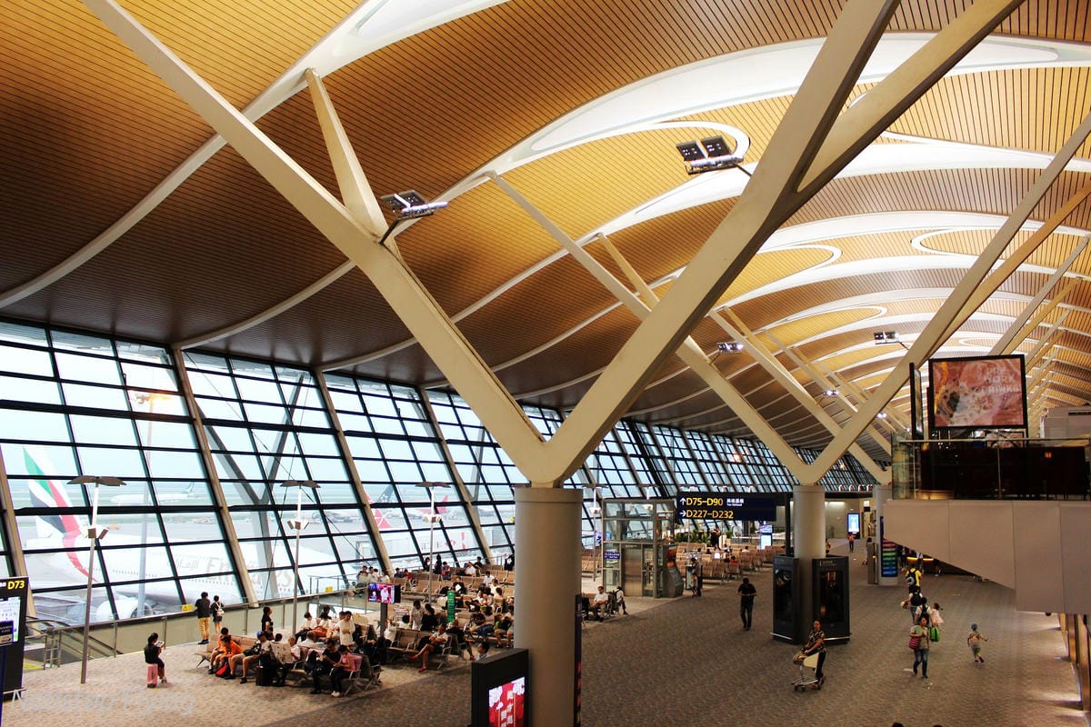 2018.08.09 國泰港龍 KA891 上海浦東-香港 A320飛行記錄 -航班延遲導致後段回台失接