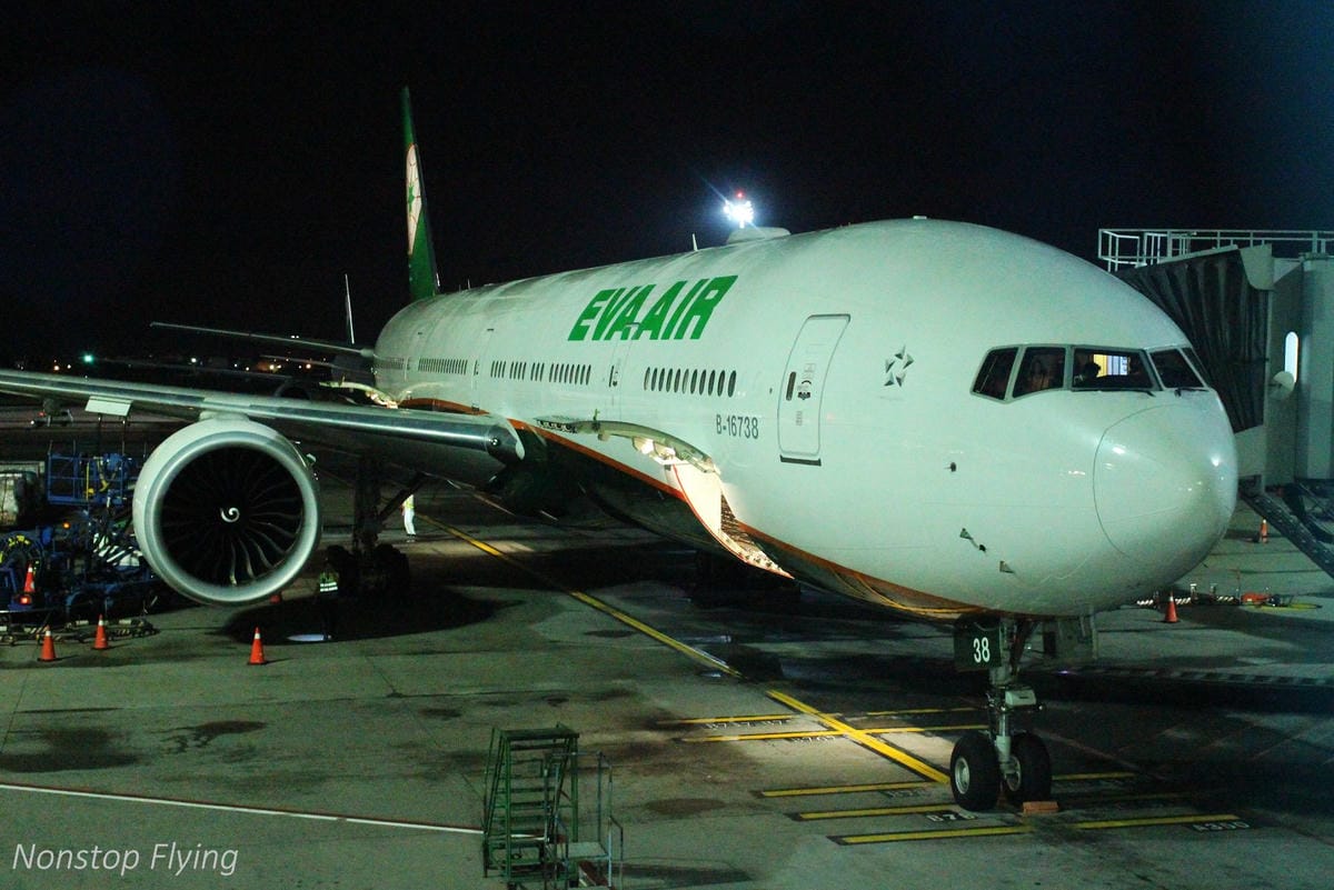 2018.08.14 長榮航空 BR87 台北-巴黎 777-300ER 飛行記錄 -新版一排10人座經濟艙 - 第5張圖 2018.08.14 長榮航空 BR87 台北-巴黎 777-300ER 飛行記錄 -新版一排10人座經濟艙