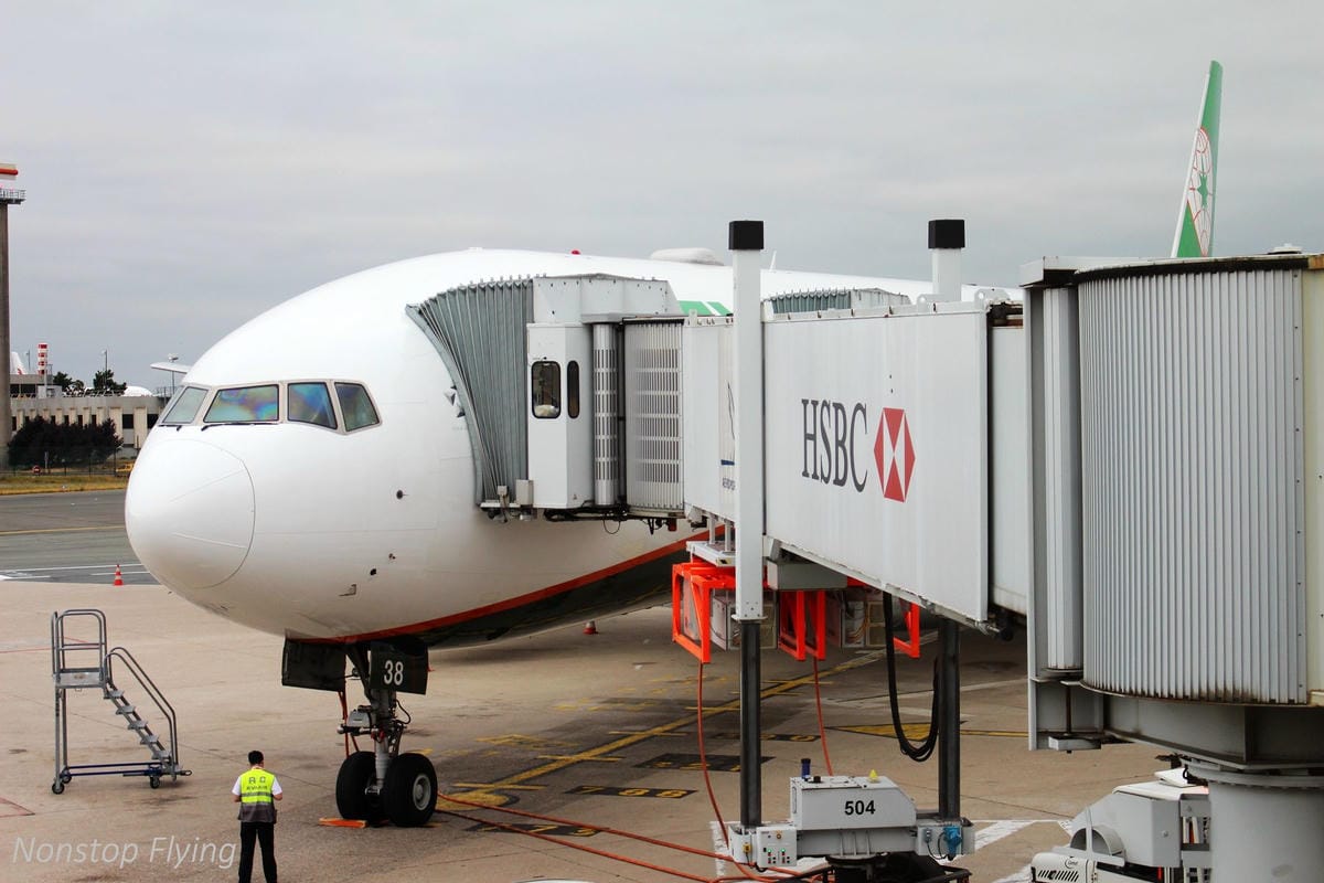 2018.08.14 長榮航空 BR87 台北-巴黎 777-300ER 飛行記錄 -新版一排10人座經濟艙 - 第51張圖 2018.08.14 長榮航空 BR87 台北-巴黎 777-300ER 飛行記錄 -新版一排10人座經濟艙