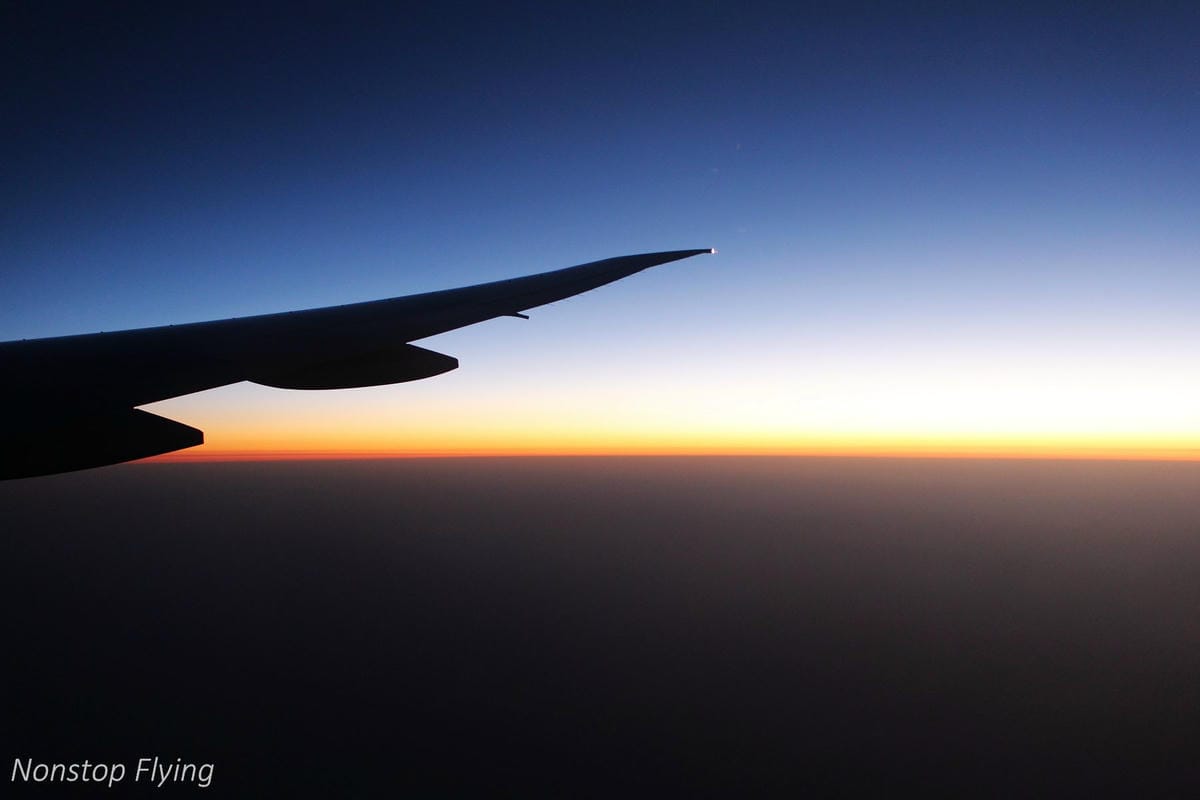 2018.08.14 長榮航空 BR87 台北-巴黎 777-300ER 飛行記錄 -新版一排10人座經濟艙 - 第43張圖 2018.08.14 長榮航空 BR87 台北-巴黎 777-300ER 飛行記錄 -新版一排10人座經濟艙