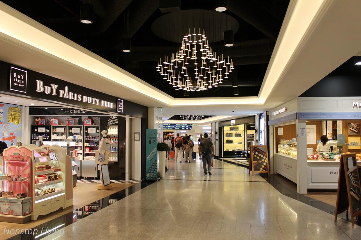 2018.08.14 長榮航空 BR87 台北-巴黎 777-300ER 飛行記錄 -新版一排10人座經濟艙 - 第55張圖 2018.08.14 長榮航空 BR87 台北-巴黎 777-300ER 飛行記錄 -新版一排10人座經濟艙