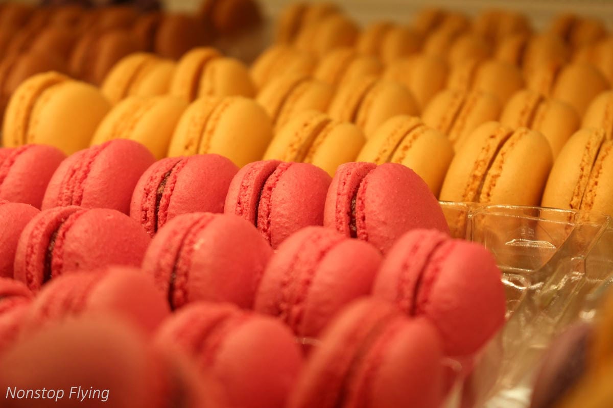 2018.08.22 長榮航空 BR88 巴黎-台北 777-300ER 飛行記錄 -新版一排10人座經濟艙 - 第17張圖 2018.08.22 長榮航空 BR88 巴黎-台北 777-300ER 飛行記錄 -新版一排10人座經濟艙