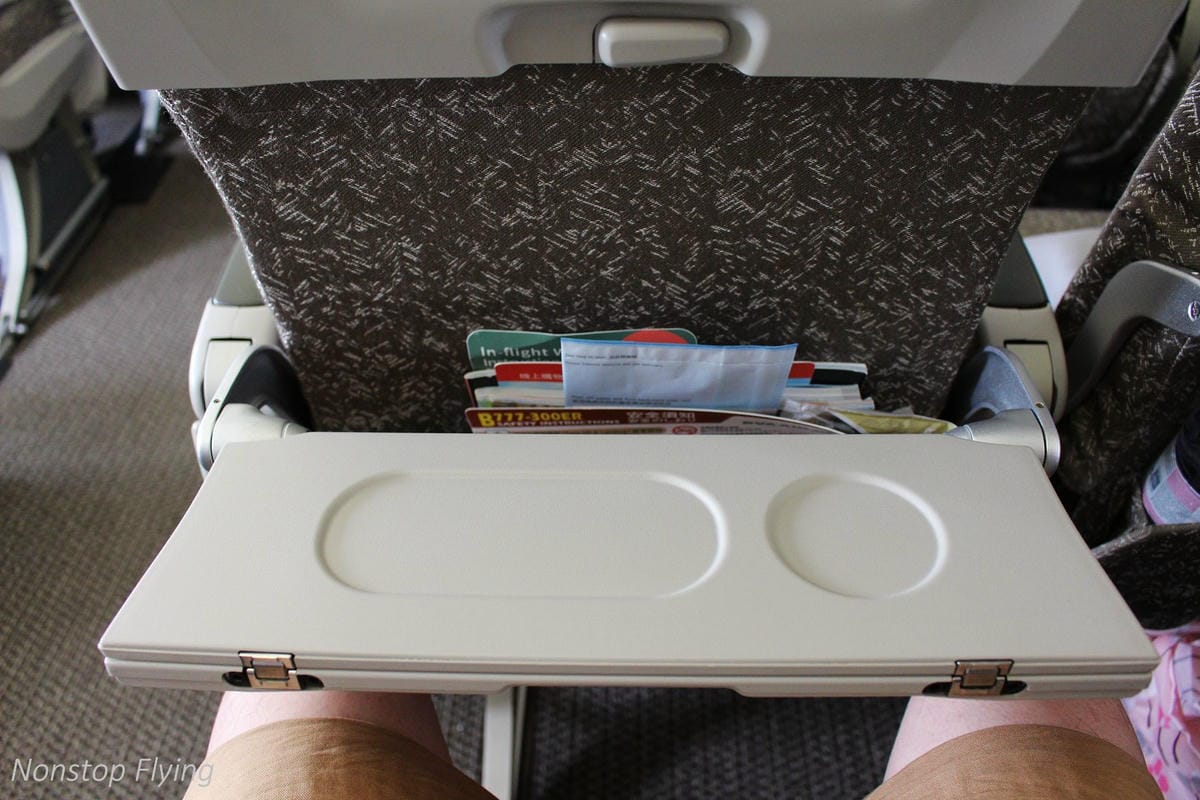 2018.08.22 長榮航空 BR88 巴黎-台北 777-300ER 飛行記錄 -新版一排10人座經濟艙 - 第50張圖 2018.08.22 長榮航空 BR88 巴黎-台北 777-300ER 飛行記錄 -新版一排10人座經濟艙