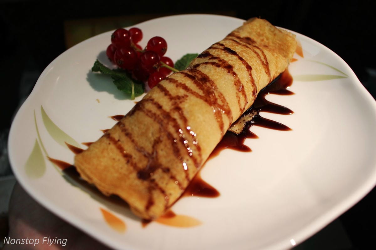 2018.08.22 長榮航空 BR88 巴黎-台北 777-300ER 飛行記錄 -新版一排10人座經濟艙 - 第72張圖 2018.08.22 長榮航空 BR88 巴黎-台北 777-300ER 飛行記錄 -新版一排10人座經濟艙