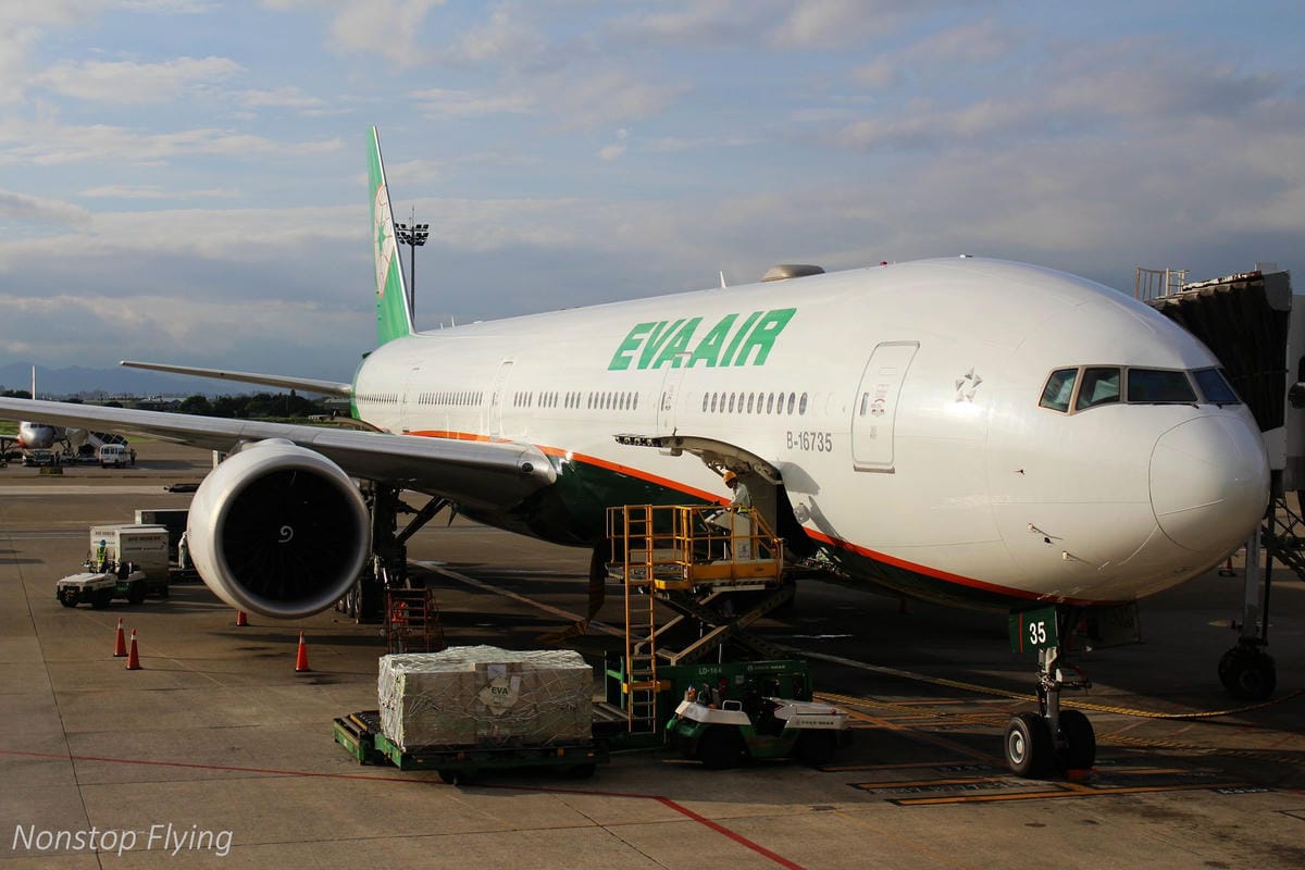 2018.08.22 長榮航空 BR88 巴黎-台北 777-300ER 飛行記錄 -新版一排10人座經濟艙 - 第87張圖 2018.08.22 長榮航空 BR88 巴黎-台北 777-300ER 飛行記錄 -新版一排10人座經濟艙