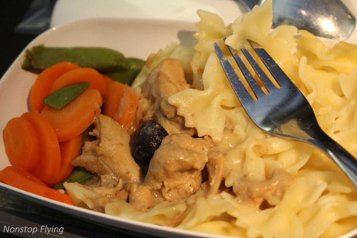 2018.08.22 長榮航空 BR88 巴黎-台北 777-300ER 飛行記錄 -新版一排10人座經濟艙 - 第62張圖 2018.08.22 長榮航空 BR88 巴黎-台北 777-300ER 飛行記錄 -新版一排10人座經濟艙