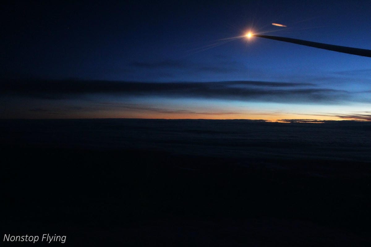 2018.08.22 長榮航空 BR88 巴黎-台北 777-300ER 飛行記錄 -新版一排10人座經濟艙 - 第73張圖 2018.08.22 長榮航空 BR88 巴黎-台北 777-300ER 飛行記錄 -新版一排10人座經濟艙