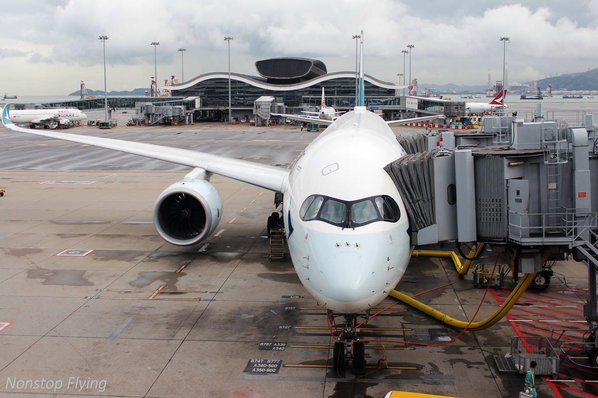 2018.08 香港機場拍飛機 -管制區內圖輯