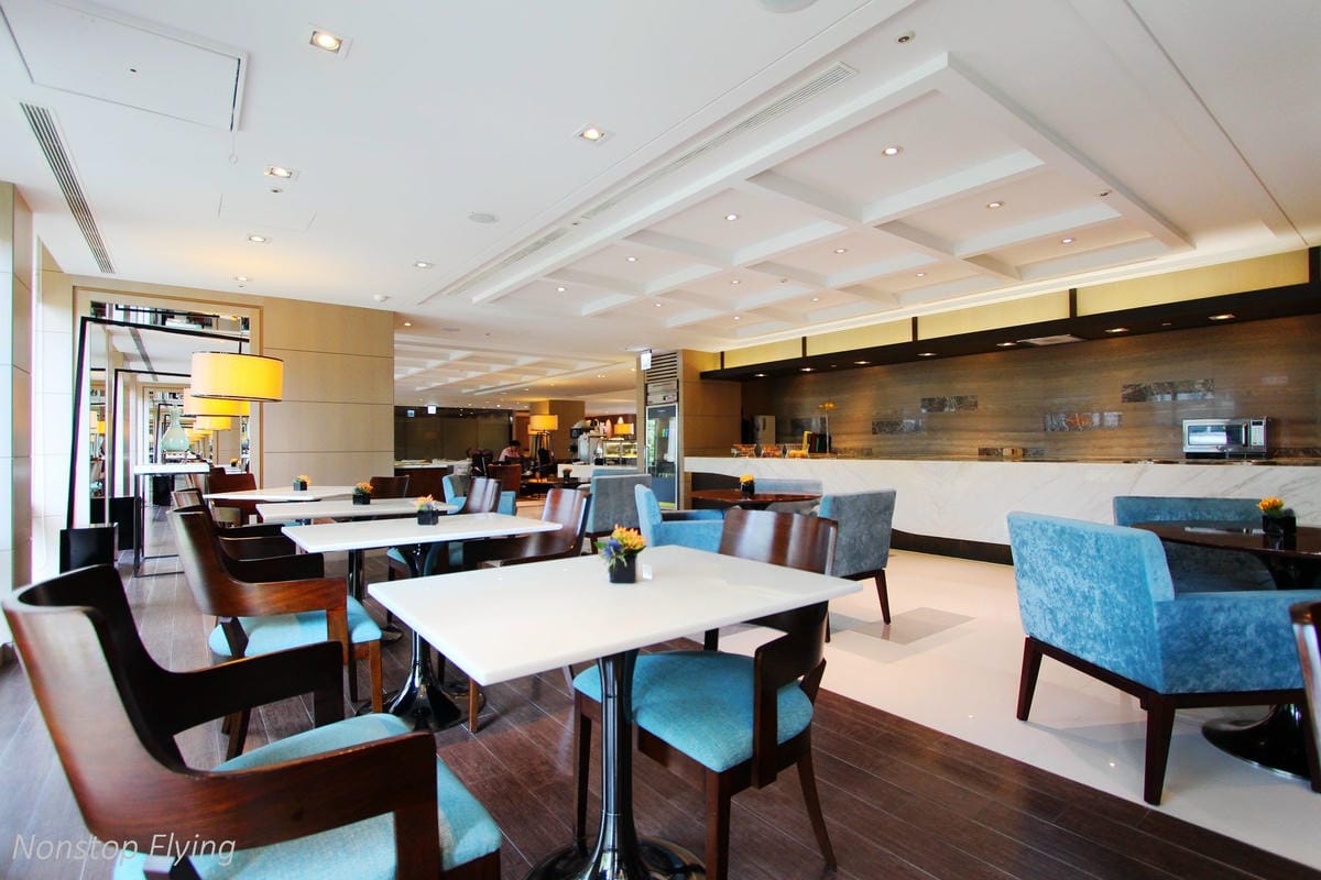 【飯店心得】台北威斯汀六福皇宮The Westin Taipei熄燈最後巡禮-尊榮套房、行政酒廊(午茶/晚餐)、公共空間分享