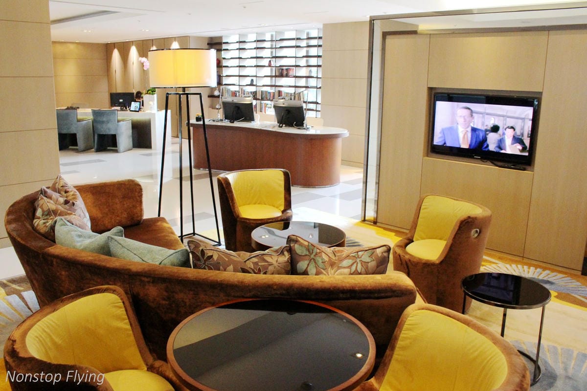 【飯店心得】台北威斯汀六福皇宮The Westin Taipei熄燈最後巡禮-尊榮套房、行政酒廊(午茶/晚餐)、公共空間分享