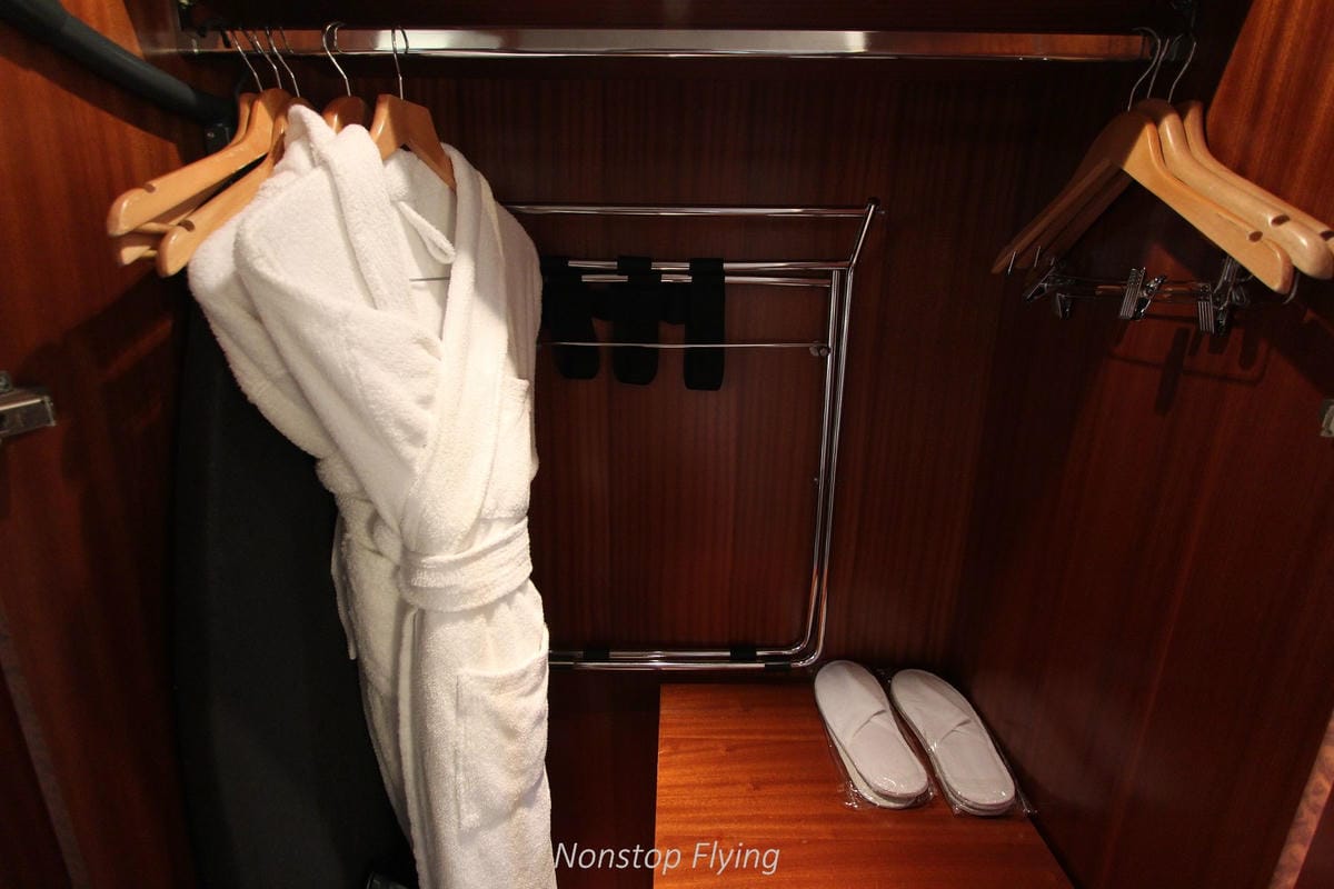 【住宿心得】巴黎戴高樂機場凱悅酒店 Hyatt Regency Paris-CDG -機場旁四星級豪華酒店 - 第17張圖 【住宿心得】巴黎戴高樂機場凱悅酒店 Hyatt Regency Paris-CDG -機場旁四星級豪華酒店