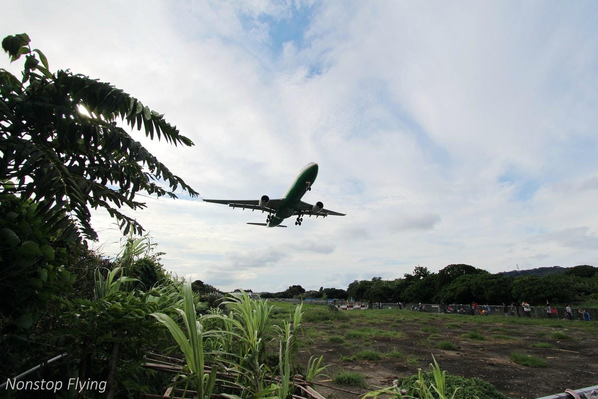 2018.10.14 松山機場拍飛機 -濱江街180巷跑道頭(飛機巷)最後巡禮+長榮787-9首拍 - 第36張圖 2018.10.14 松山機場拍飛機 -濱江街180巷跑道頭(飛機巷)最後巡禮+長榮787-9首拍