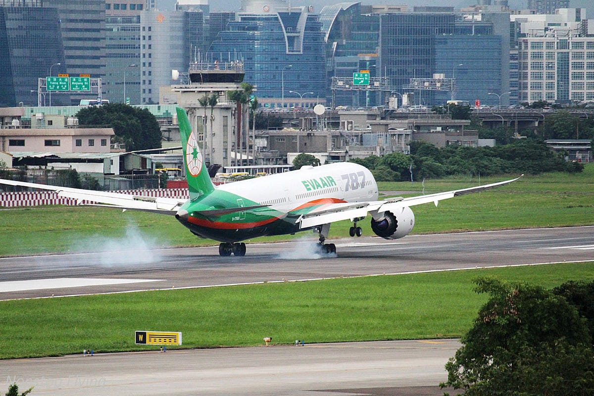 2018.10.14 松山機場拍飛機 -濱江街180巷跑道頭(飛機巷)最後巡禮+長榮787-9首拍 - 第62張圖 2018.10.14 松山機場拍飛機 -濱江街180巷跑道頭(飛機巷)最後巡禮+長榮787-9首拍